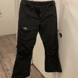 The North Face Women M (short) Insulated snow pant